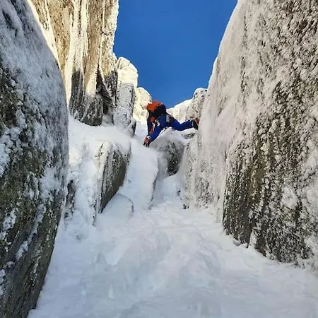 بيت للعطل Vestpollen Lodge